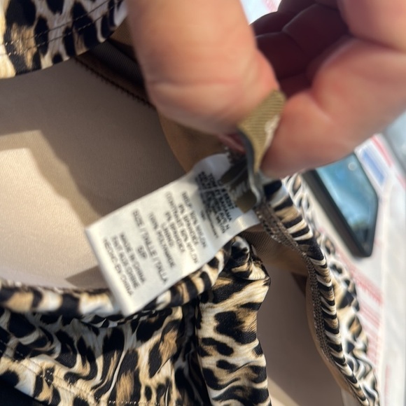 #6❤️ Brand new Tommy Bahama Twist front leopard print tankini/Bandini - Picture 3 of 8